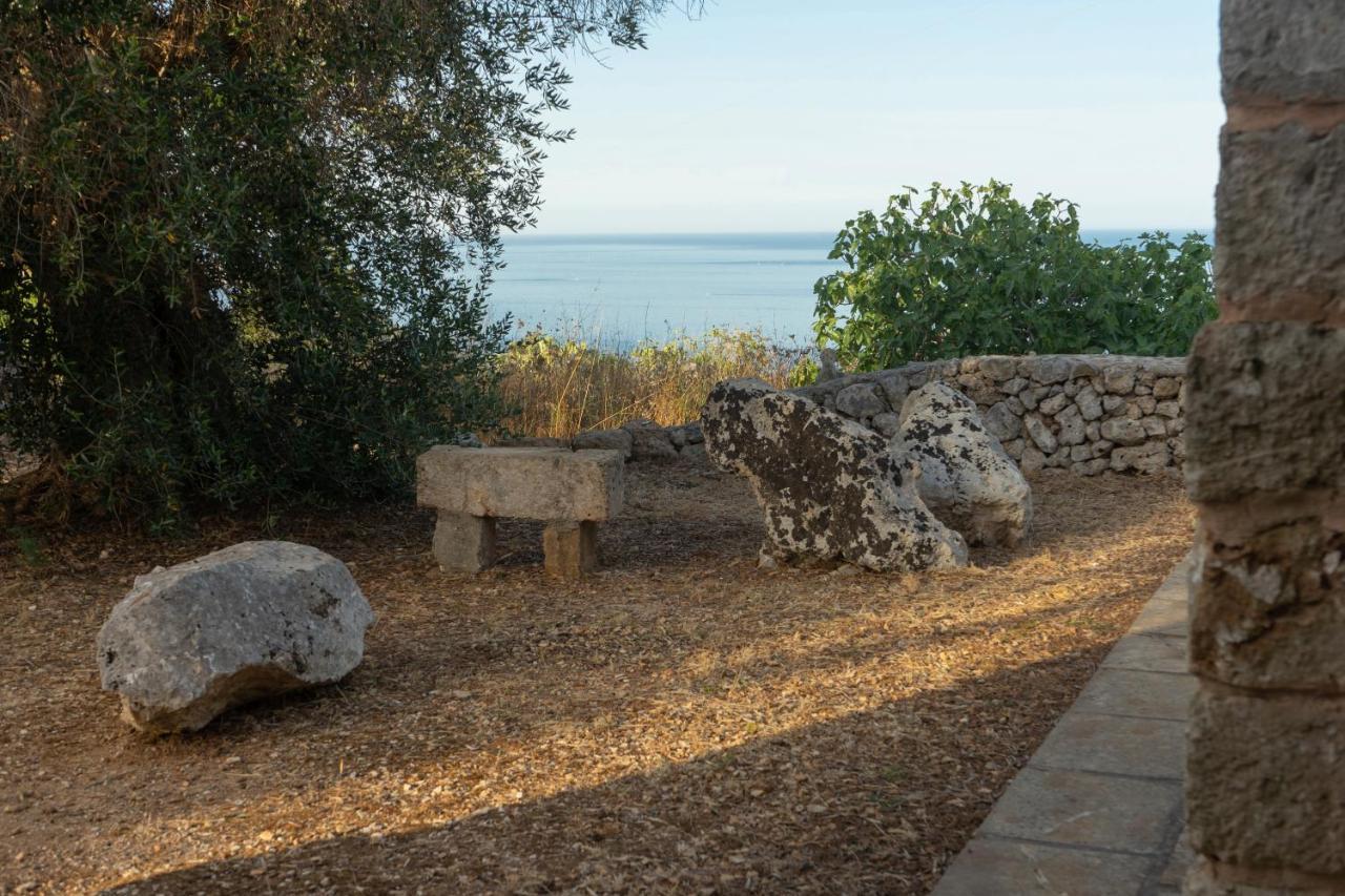 Levante E Libeccio Villette Vista Mare - Marina Di Andrano Bagian luar foto